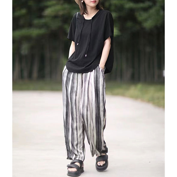【M~2XL】大人カジュアル　ストライプ柄　楽ちん　薄手　ワイド風パンツ