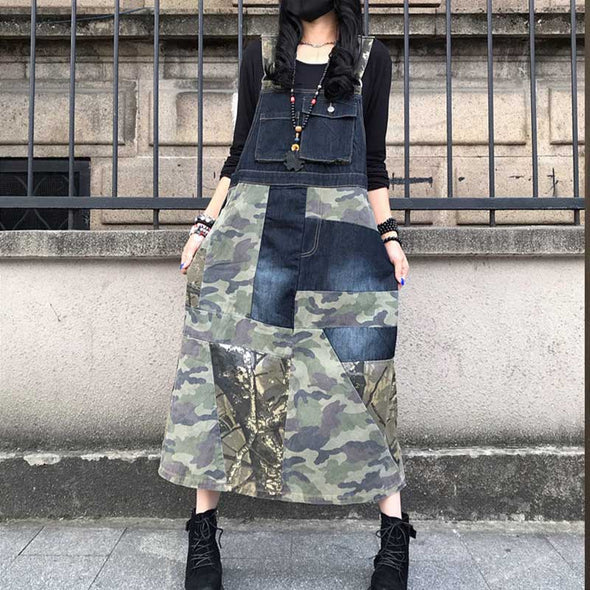 大人デニムワンピース　迷彩柄　スリット　デニムサロペットワンピース デニムワンピース