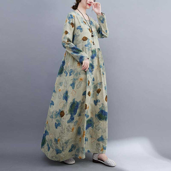 エスニック風　大人ワンピース　秋　マキシ丈　ロングワンピース
