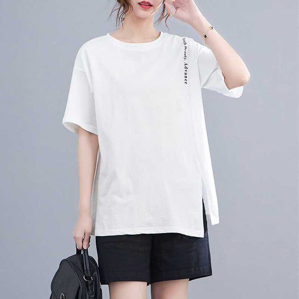 大人カジュアル　大きいサイズトップス　アシメ裾　ゆるシルエット　おしゃれTシャツ