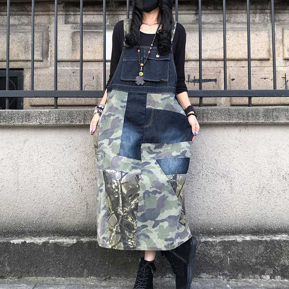 大人デニムワンピース　迷彩柄　スリット　デニムサロペットワンピース デニムワンピース