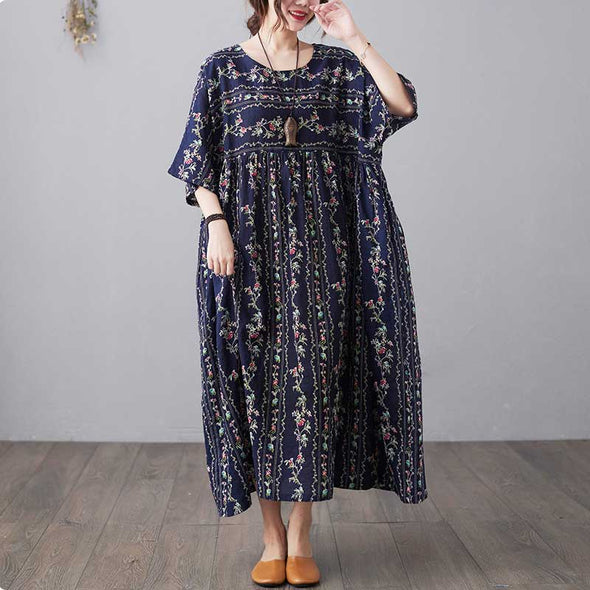 花柄　ロングワンピース　ゆったりサイズ　大人ファッション　おしゃれワンピース