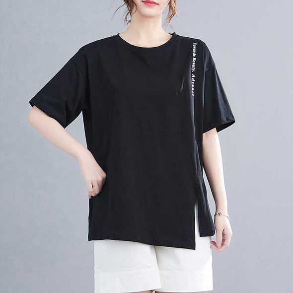 大人カジュアル　大きいサイズトップス　アシメ裾　ゆるシルエット　おしゃれTシャツ