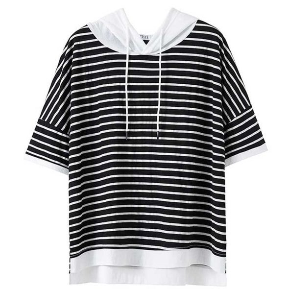 大人カジュアル　ゆるシルエット　ストライプ柄　ゆったりサイズ　フード付き半袖Ｔシャツ　